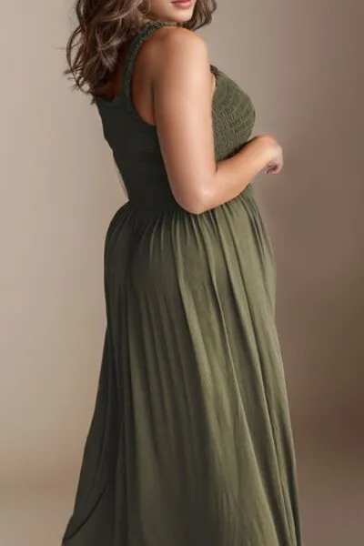 Plus Size Smocked Square Neck Maxi Dress sold by The Barefoot Brunette Boutique product image thumbnail 3