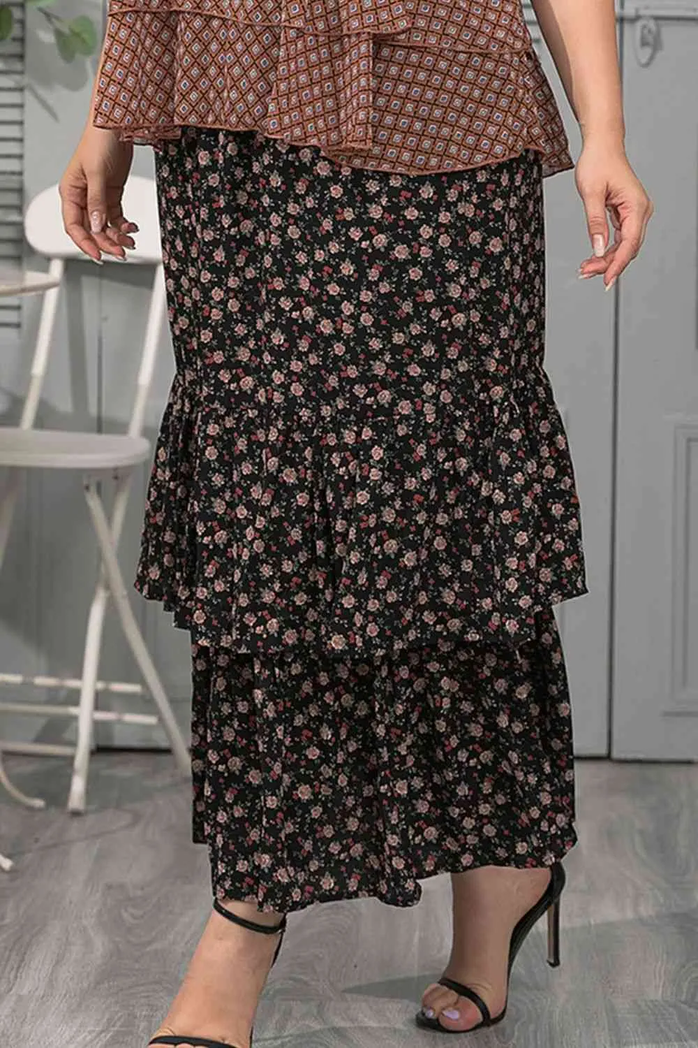 Plus Size Ditsy Floral Layered Maxi Skirt sold by The Barefoot Brunette Boutique product image thumbnail 3