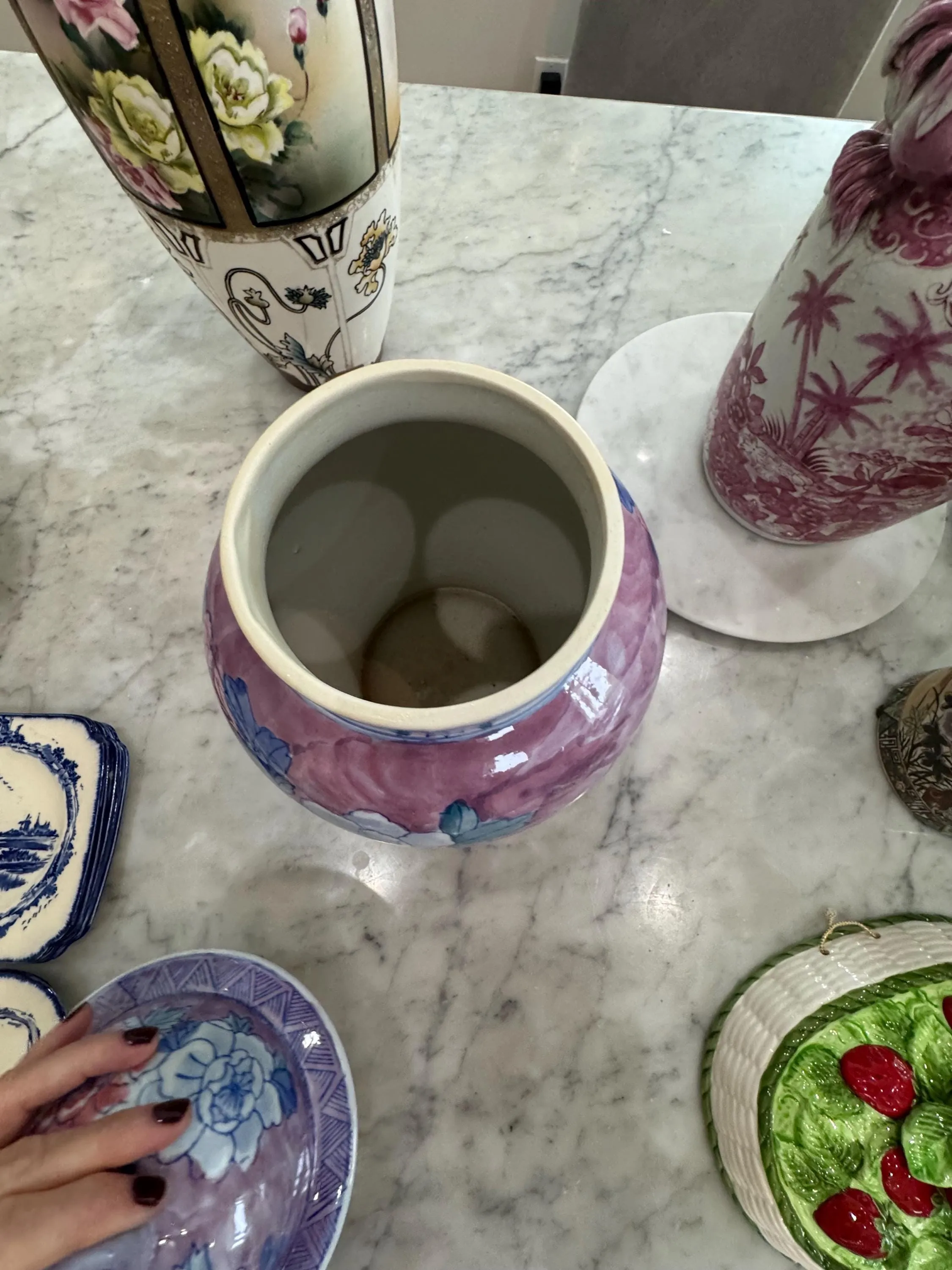 Temple Jar lavender blue with foo dog lid sold by ThePopStyle product image thumbnail 3