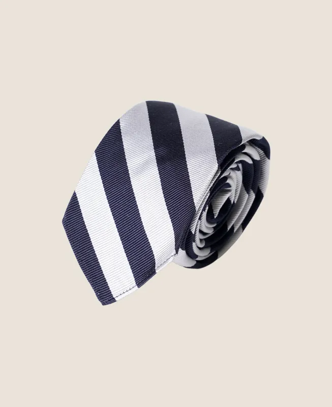 UNTIPPED NARROW TIE REGIMENTAL STRIPE made by Kamakura