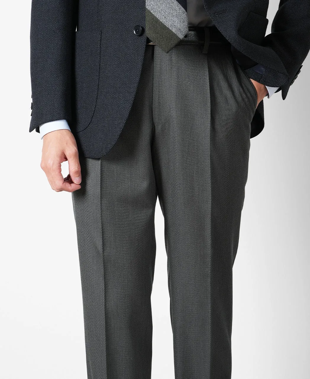 TECH WOOL Slacks single pleat sold by Kamakura product image thumbnail 2