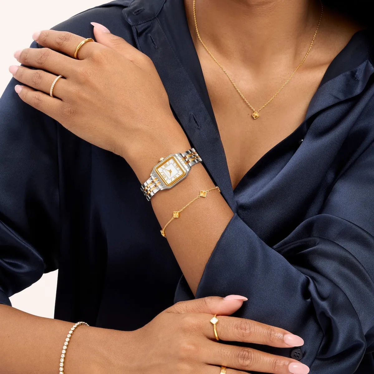 Essence Watch & Fluted Clover Bracelet Set (Gold/Silver) sold by Abbott Lyon product image thumbnail 3