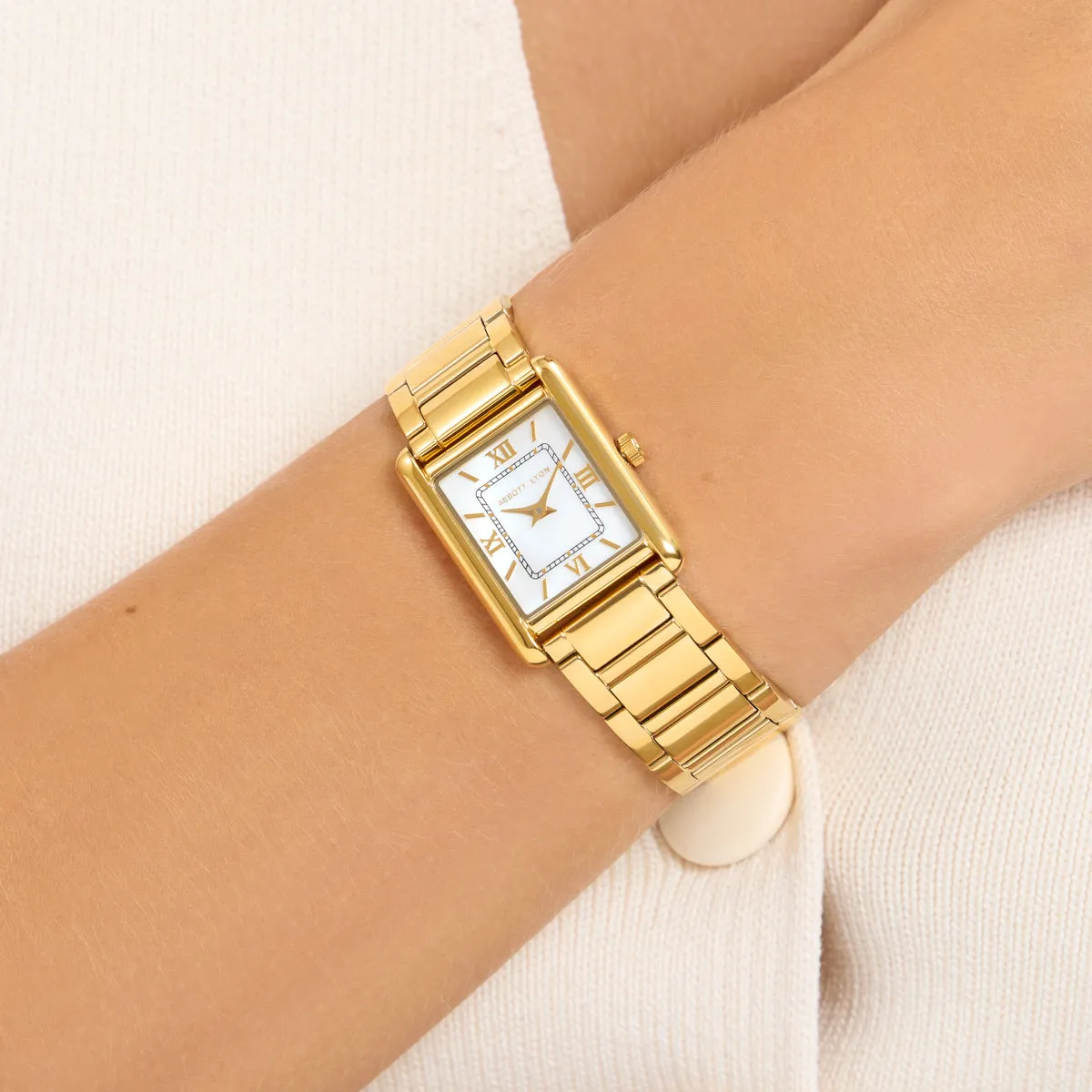 Classic Chelsea 33 Watch (Gold) sold by Abbott Lyon product image thumbnail 2
