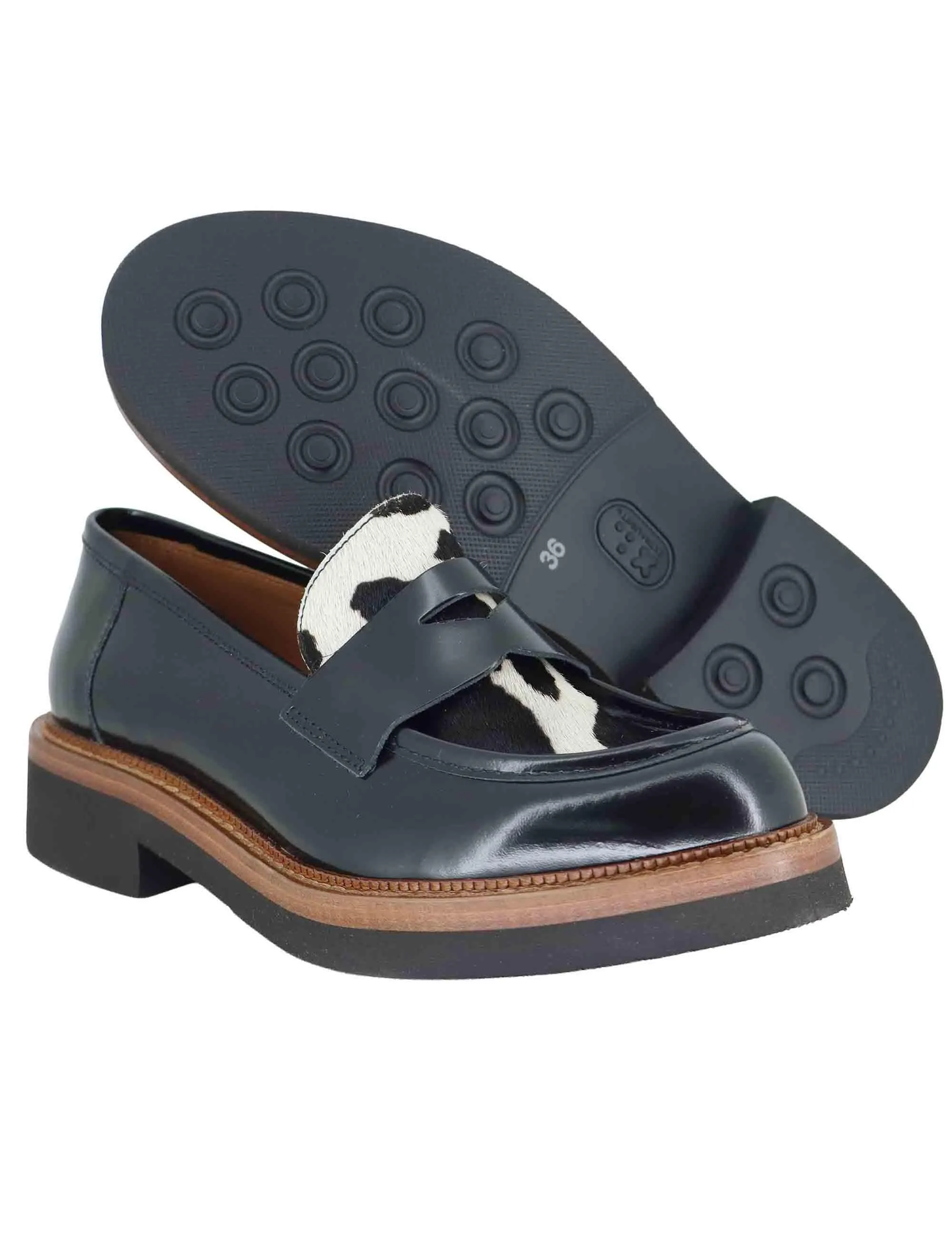 Mocassini in pelle nera con vaschetta animalier Donna SP3276 001 sold by Spatarella product image thumbnail 5