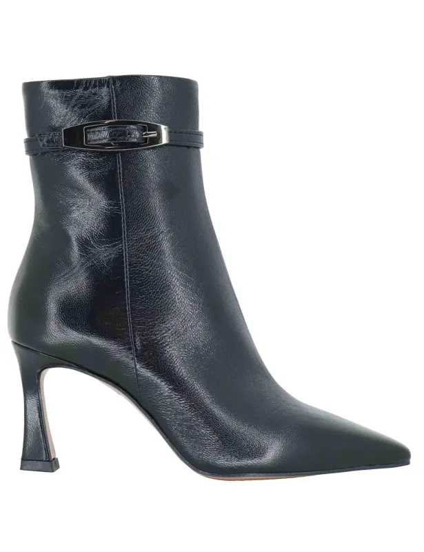 Stivaletti in pelle nera con tacco alto Donna R787 001 sold by Spatarella