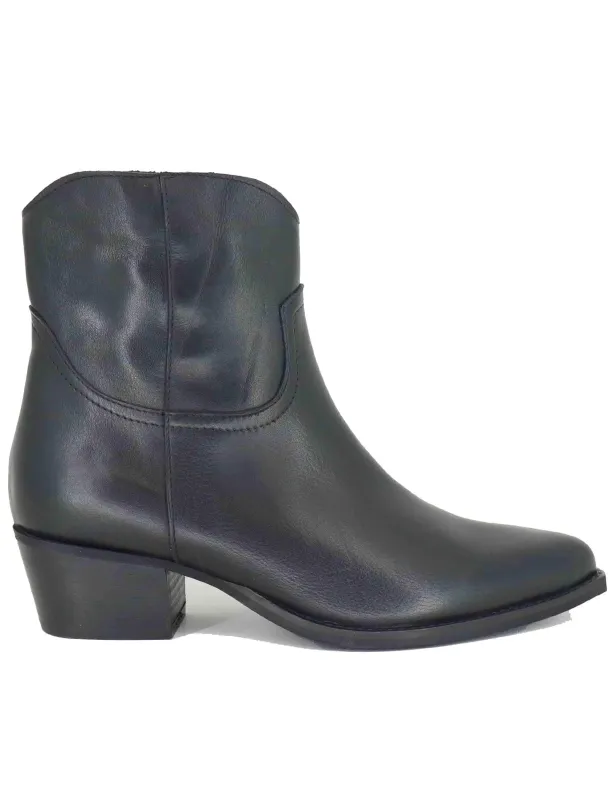 Texani in pelle nera Donna GOLD 1 001 sold by Spatarella