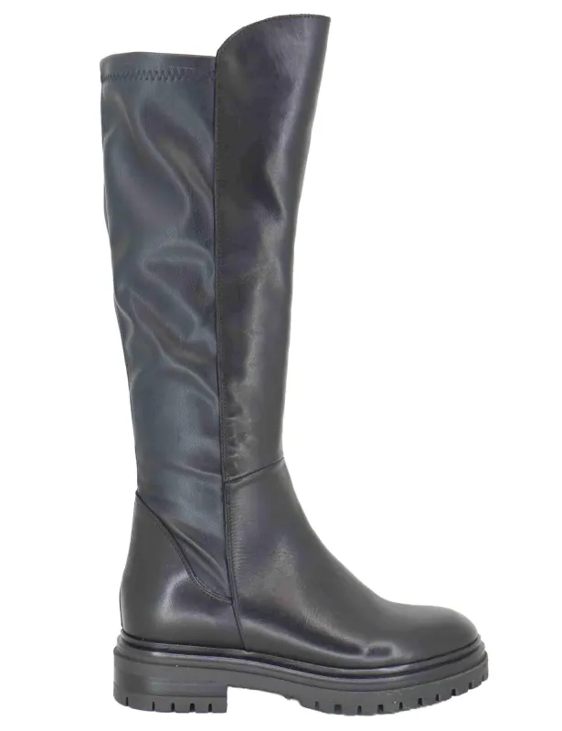 Stivali in pelle nera con suola in gomma e tacco basso Donna SPST1652 001 sold by Spatarella