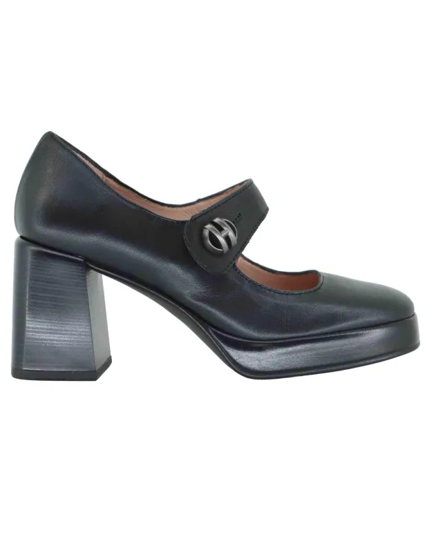 Decollete in pelle nera con cinturino Donna HI254305 C004 sold by Spatarella