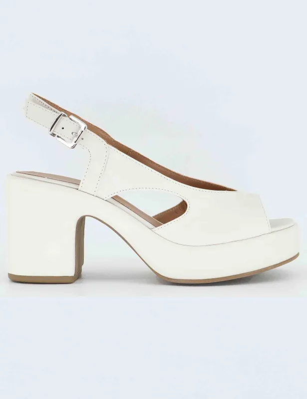 Sandali slingback donna in pelle off white con zeppa Donna 3020 4 sold by Spatarella