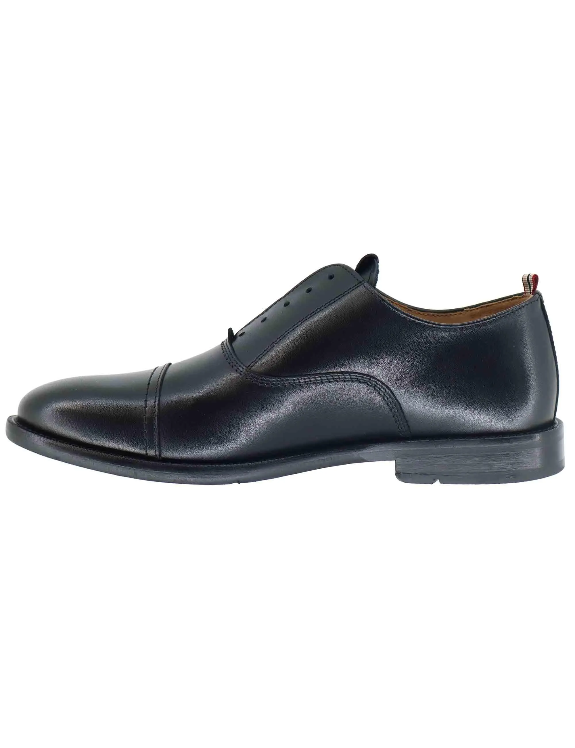 Stringate uomo Devon in pelle nera Uomo 13935 6583AM sold by Spatarella product image thumbnail 2