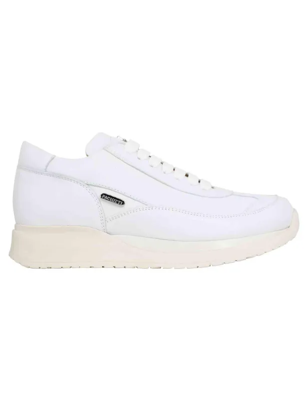 Sneakers donna in pelle laminata bianca Donna GD65700W 1 sold by Spatarella