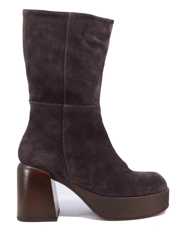 Stivaletti donna in camoscio marrone con tacco alto Donna ZADIE 029 sold by Spatarella