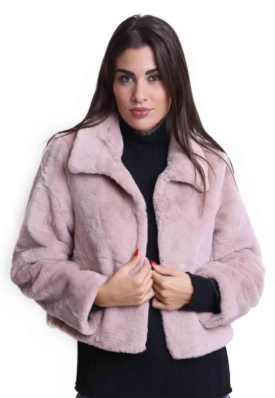 Giacca corta donna in eco fur rosa Donna SP22190 033 sold by Spatarella