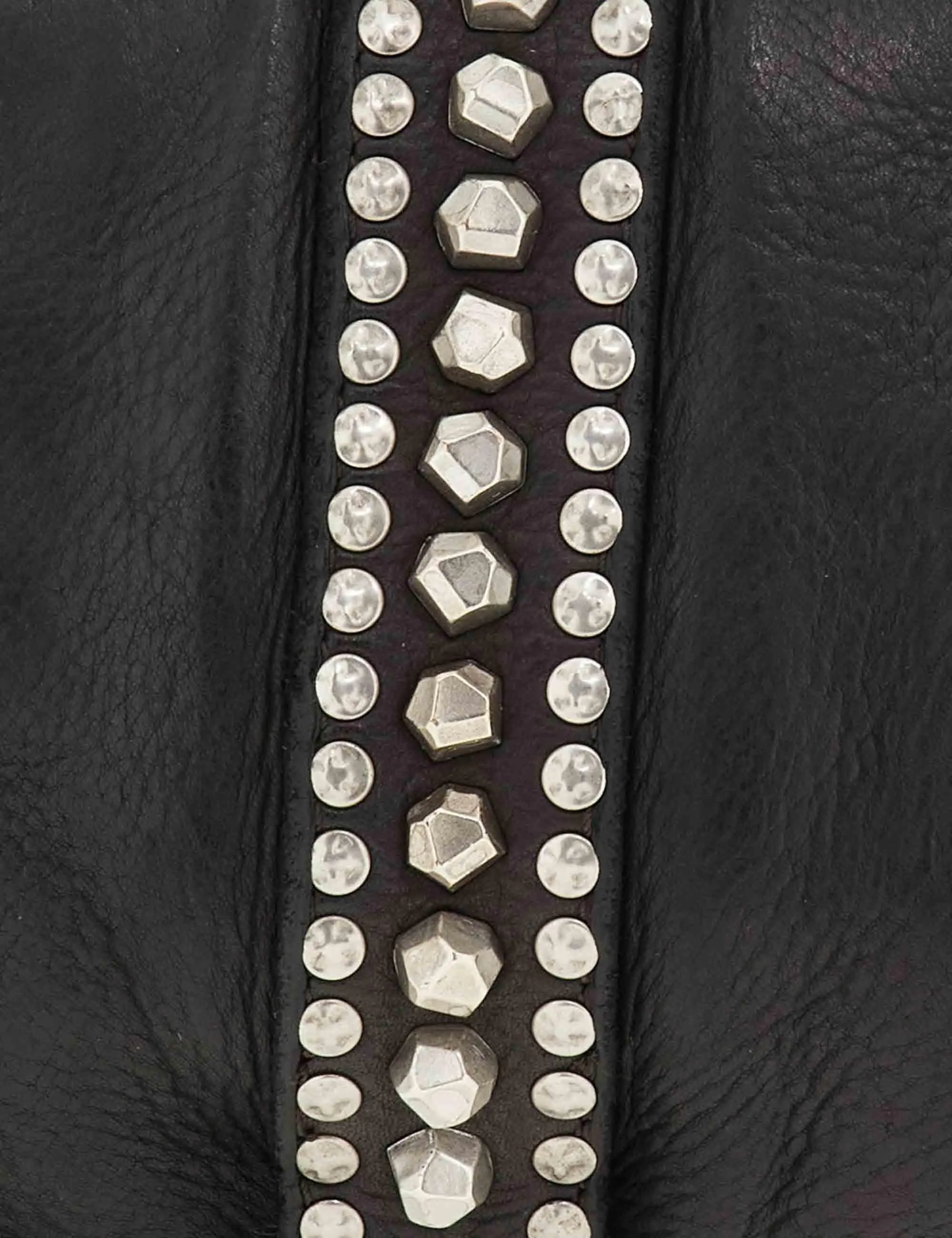 Borse pochette donna Betulla in pelle nera con borchie sold by Spatarella product image thumbnail 5