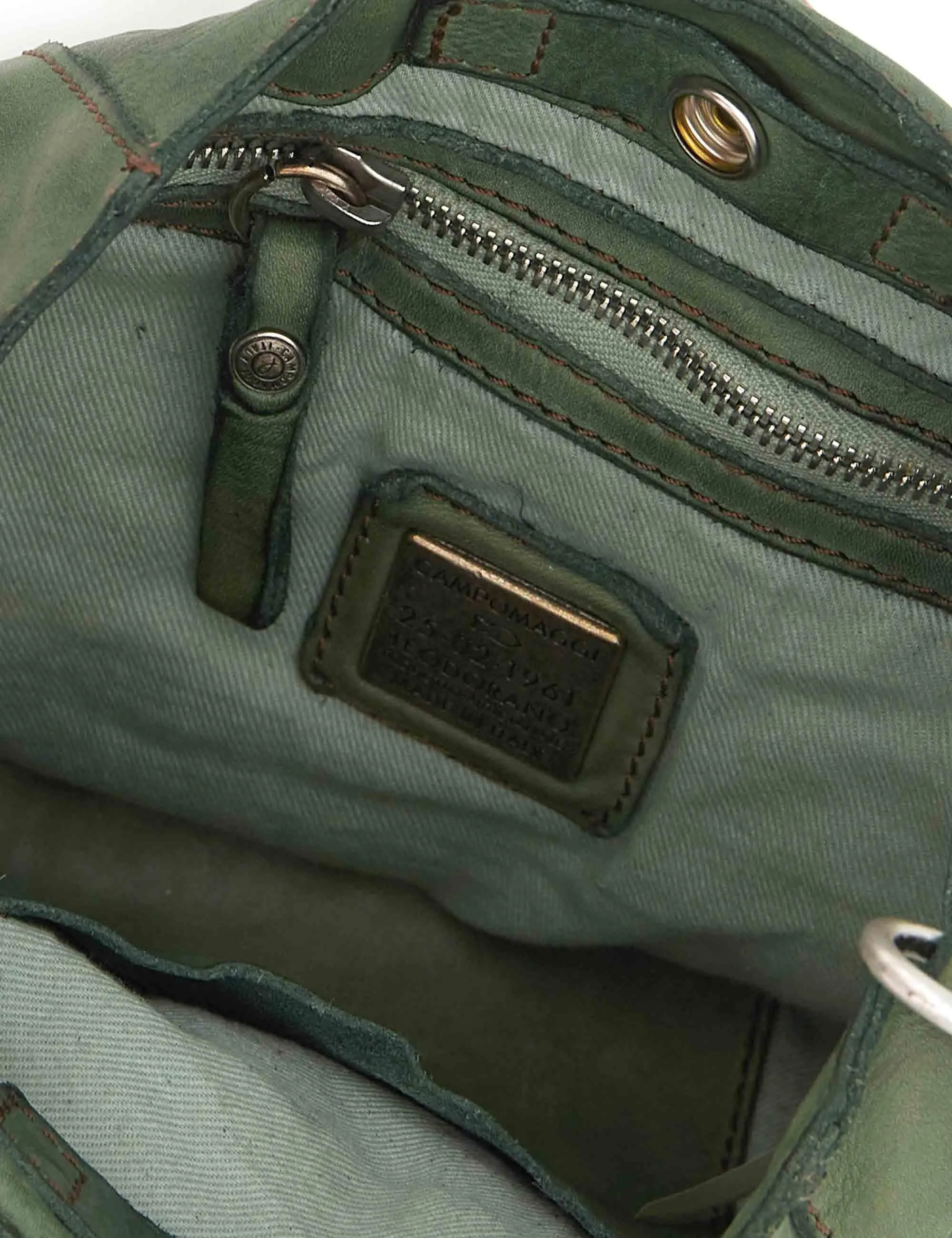 Borse Nora in pelle verde con borchie e tracolla Donna C035340ND X3037 C3038 sold by Spatarella product image thumbnail 4