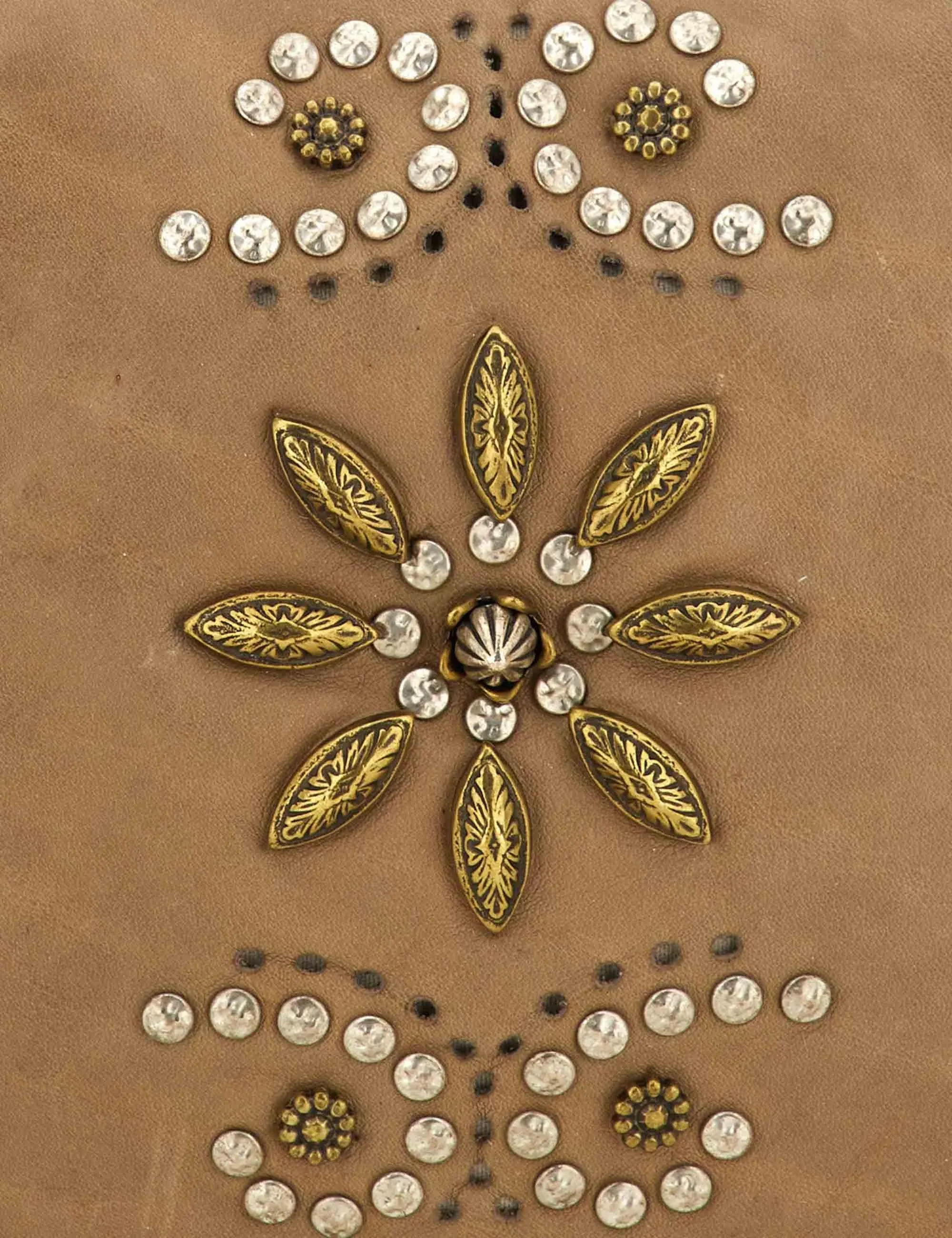 Borse Nora in pelle beige con borchie e tracolla Donna C035340ND X3014 C0539 sold by Spatarella product image thumbnail 5