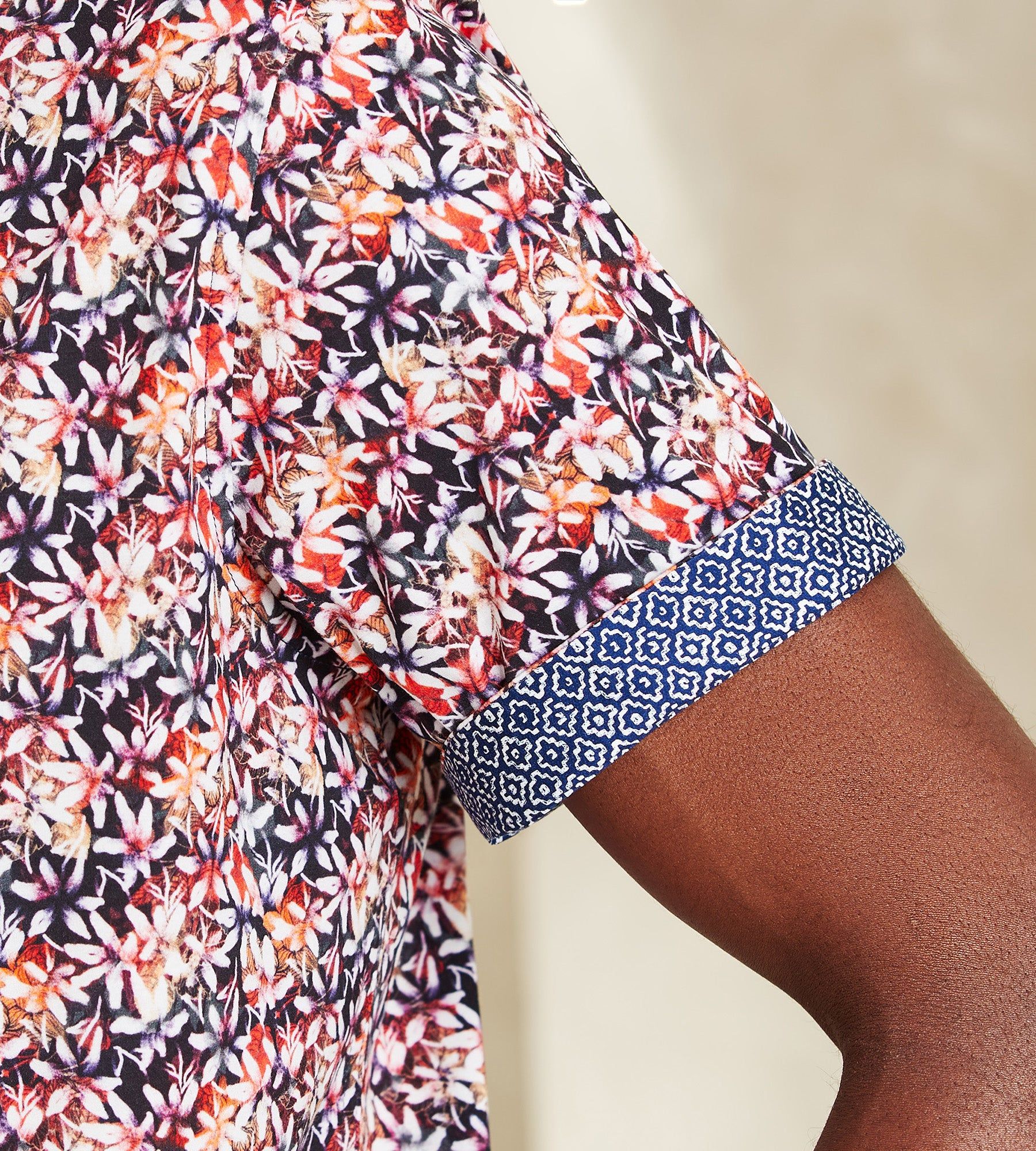 Modern Fit 360° Stretch Floral Print Soft Touch Short-Sleeve Sport Shirt sold by Tip Top product image thumbnail 4