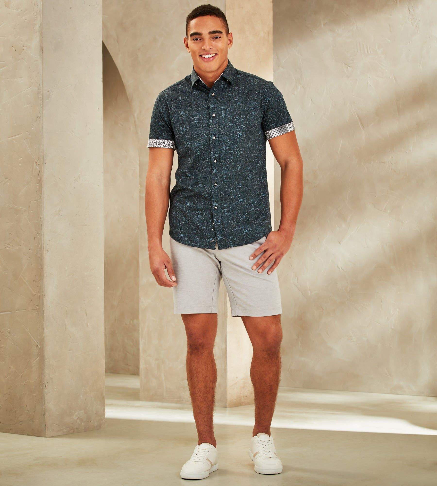 Modern Fit Short-Sleeve Textured Print 360° Stretch Soft Touch Sport Shirt sold by Tip Top product image thumbnail 4