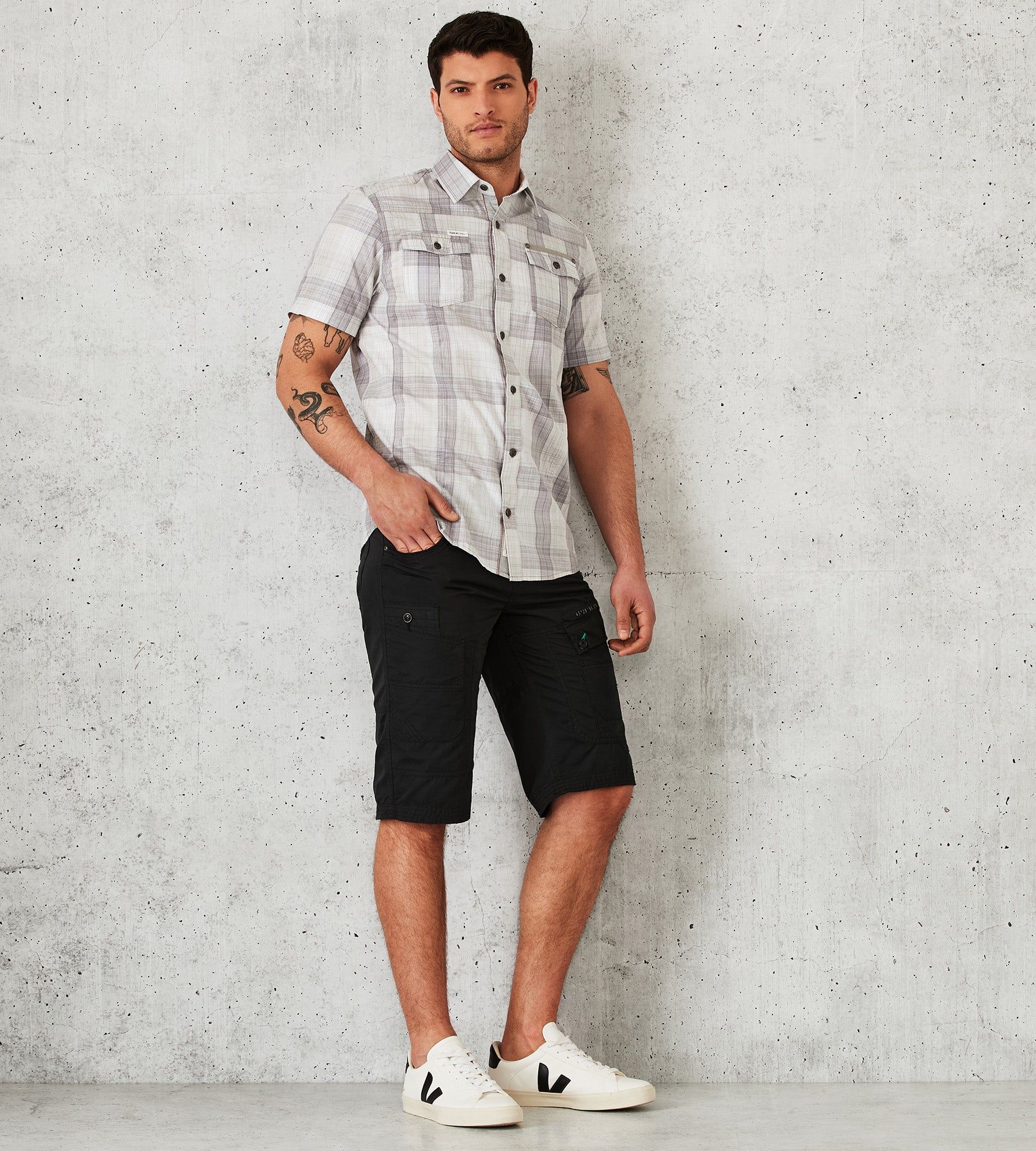 Modern Fit Short-Sleeve Two-Pocket Plaid Sport Shirt sold by Tip Top product image thumbnail 6