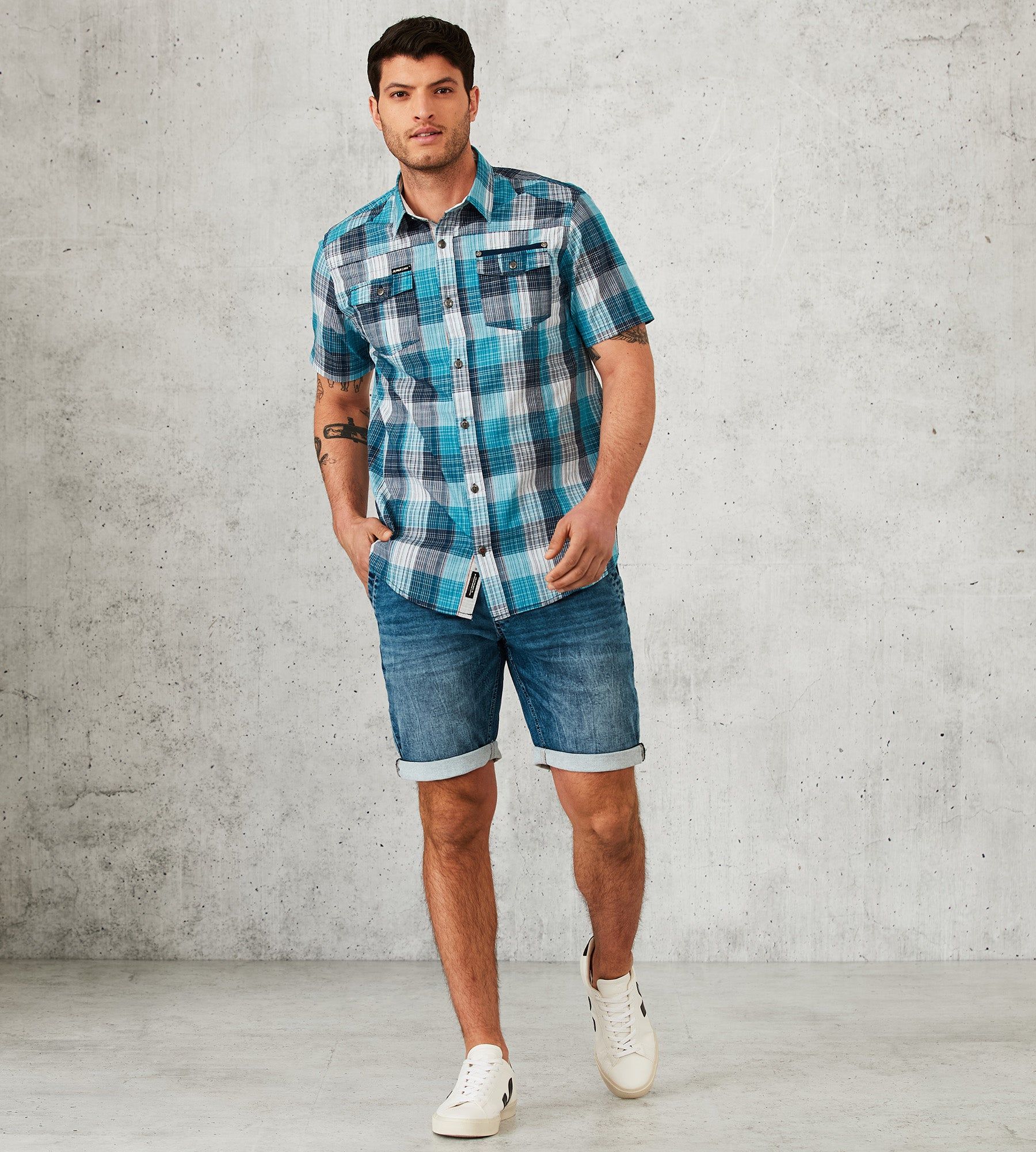 Modern Fit Short-Sleeve Two-Pocket Plaid Sport Shirt sold by Tip Top product image thumbnail 10