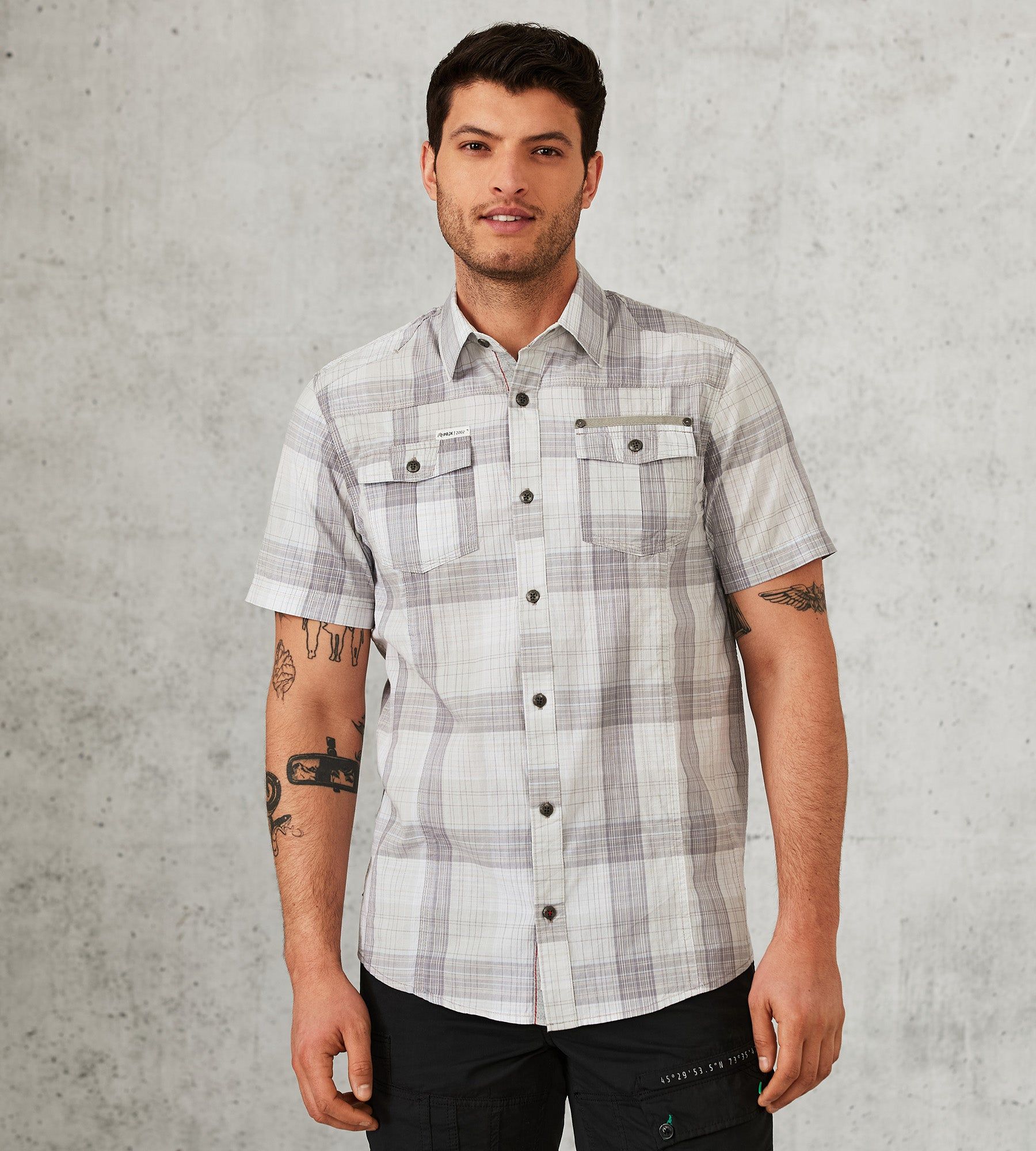 Modern Fit Short-Sleeve Two-Pocket Plaid Sport Shirt sold by Tip Top product image thumbnail 4
