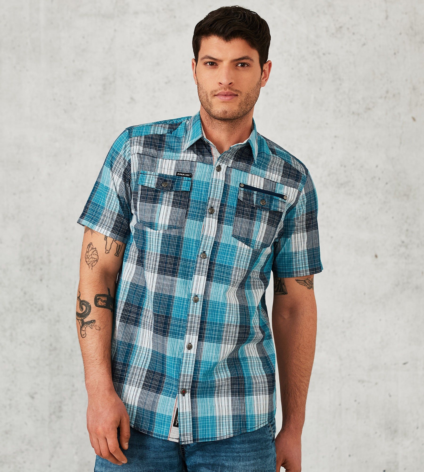 Modern Fit Short-Sleeve Two-Pocket Plaid Sport Shirt sold by Tip Top product image thumbnail 7