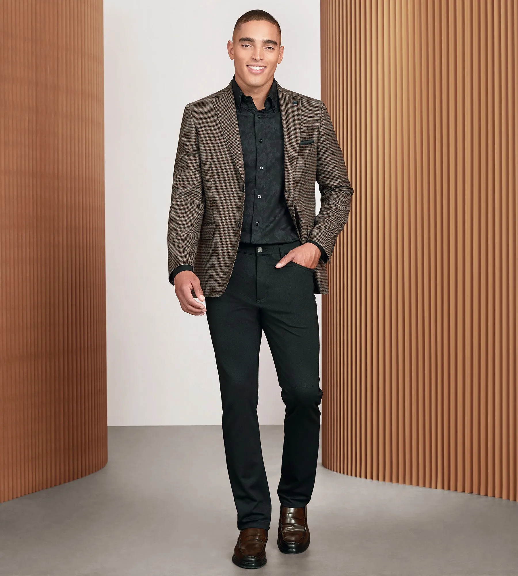 Modern Fit Woven Multi Houndstooth Sport Jacket sold by Tip Top product image thumbnail 4