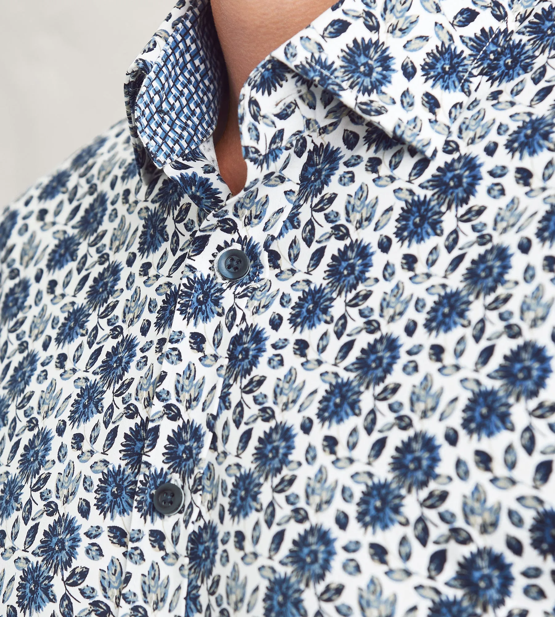 Modern Fit Long Sleeve Floral Pattern 360 Stretch Casual Shirt sold by Tip Top product image thumbnail 3