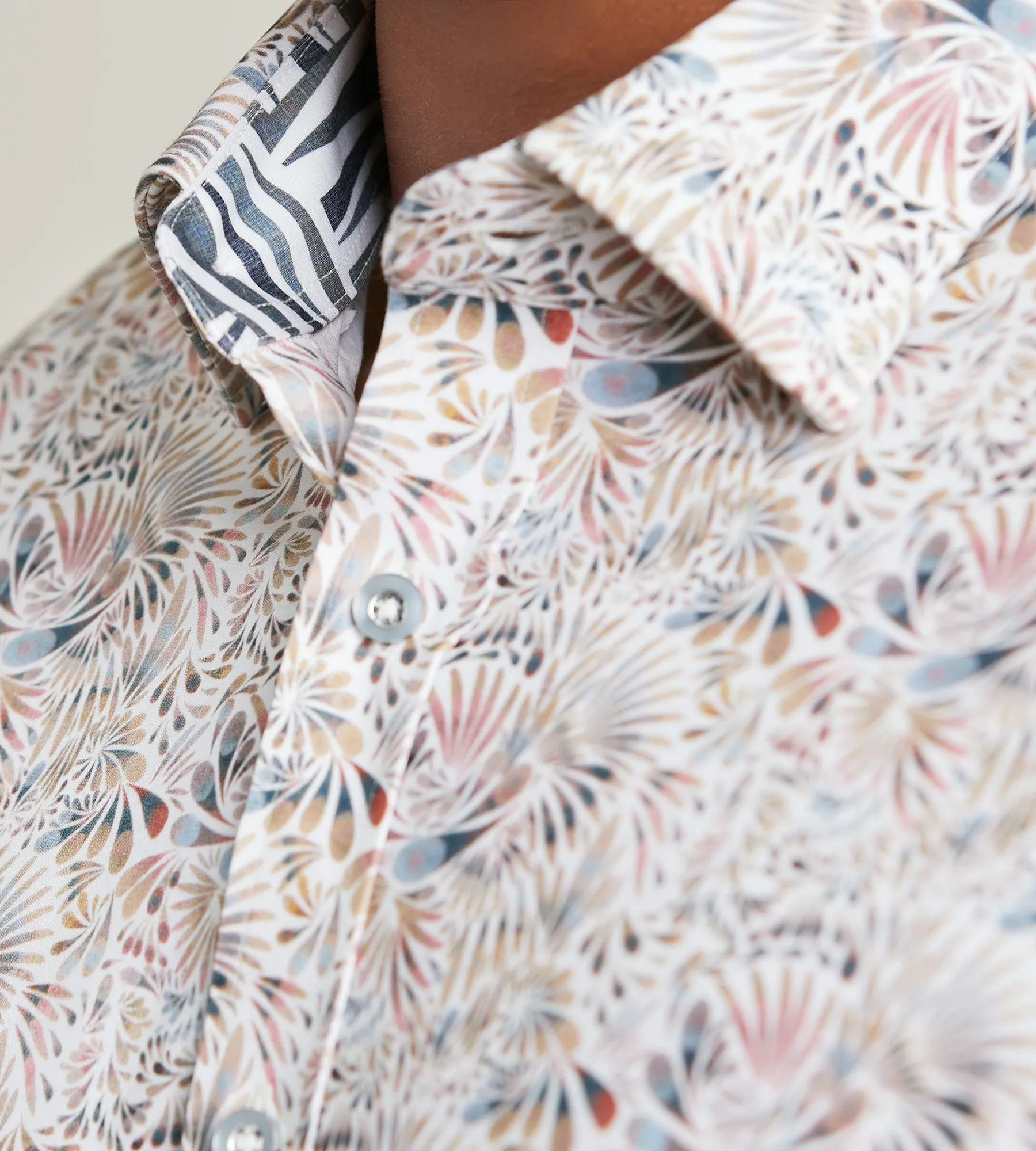 Modern Fit Long Sleeve Paisley Pattern 360 Stretch Casual Shirt sold by Tip Top product image thumbnail 2