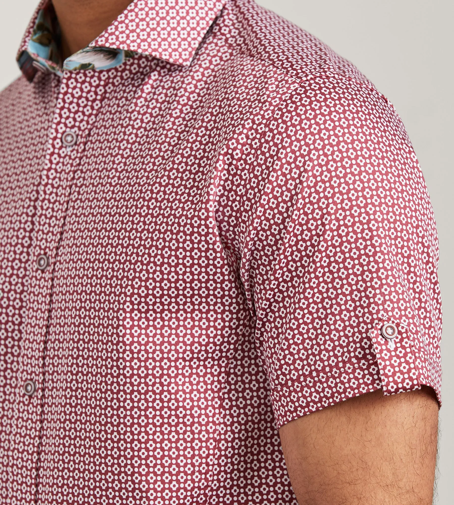 Modern Fit Short Sleeve Geo Pattern Casual Shirt sold by Tip Top product image thumbnail 3