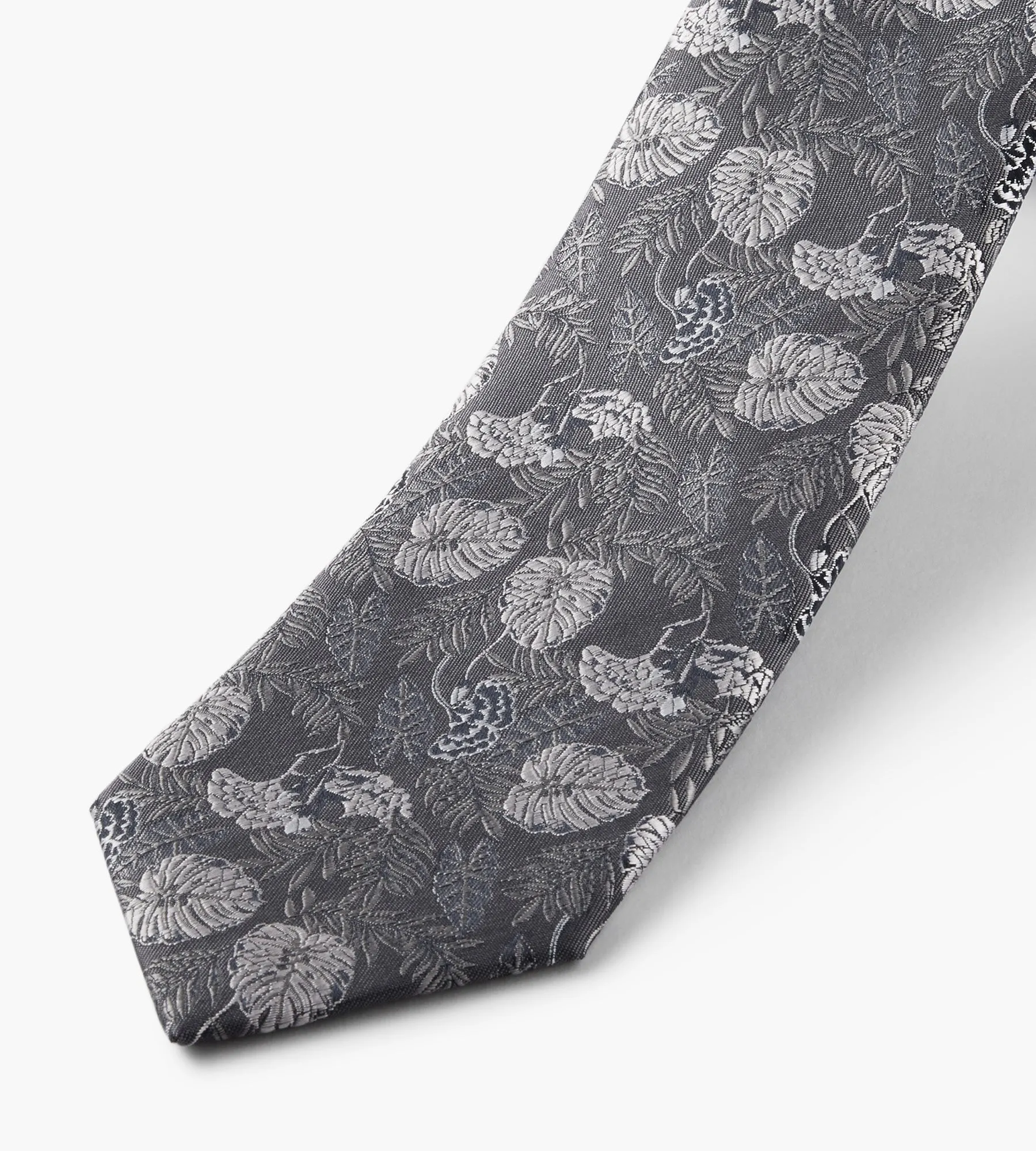 Botanical Tie sold by Tip Top product image thumbnail 4