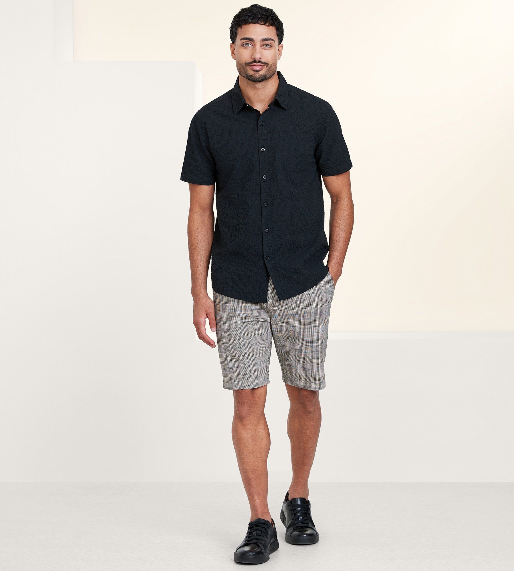 Modern Fit Short Sleeve Seersucker Sport Shirt sold by Tip Top product image thumbnail 3