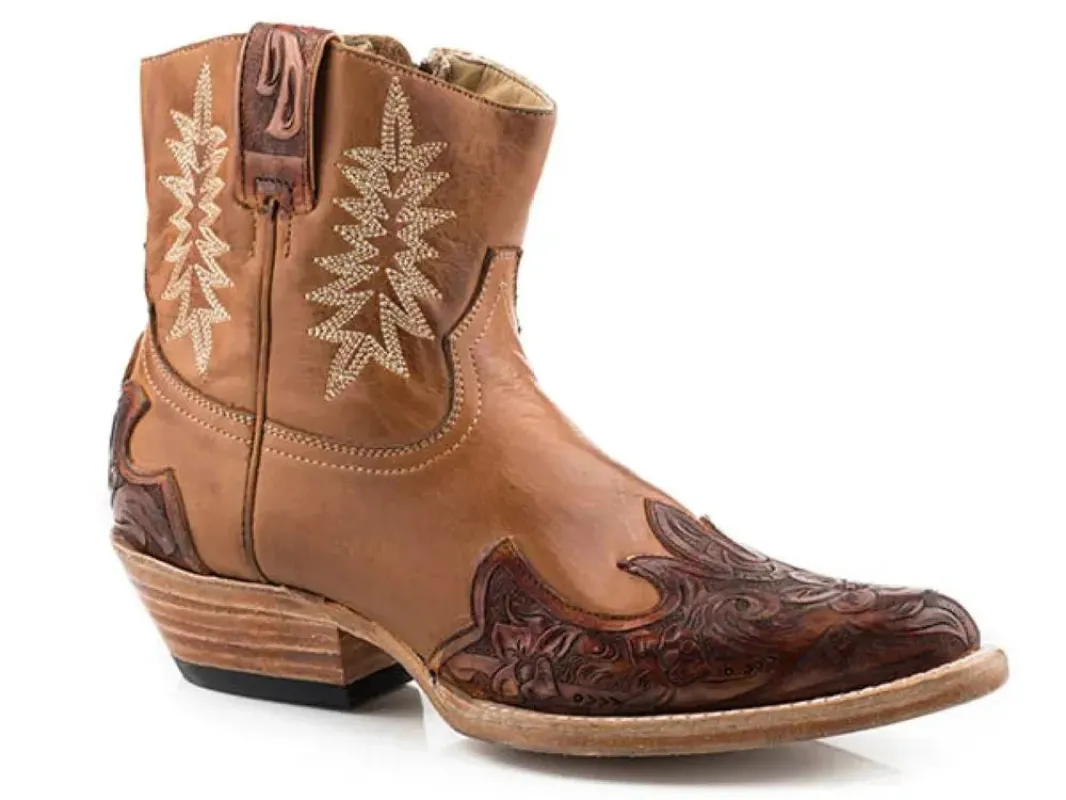 Stetson Bea (Brown) - Women's Leather Cowgirl Boot made by Stetson