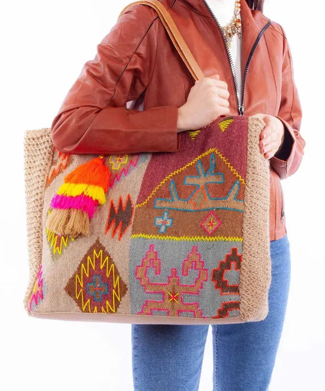 Scully Coastal Charm - Women's Beach Bag sold by Hat Country