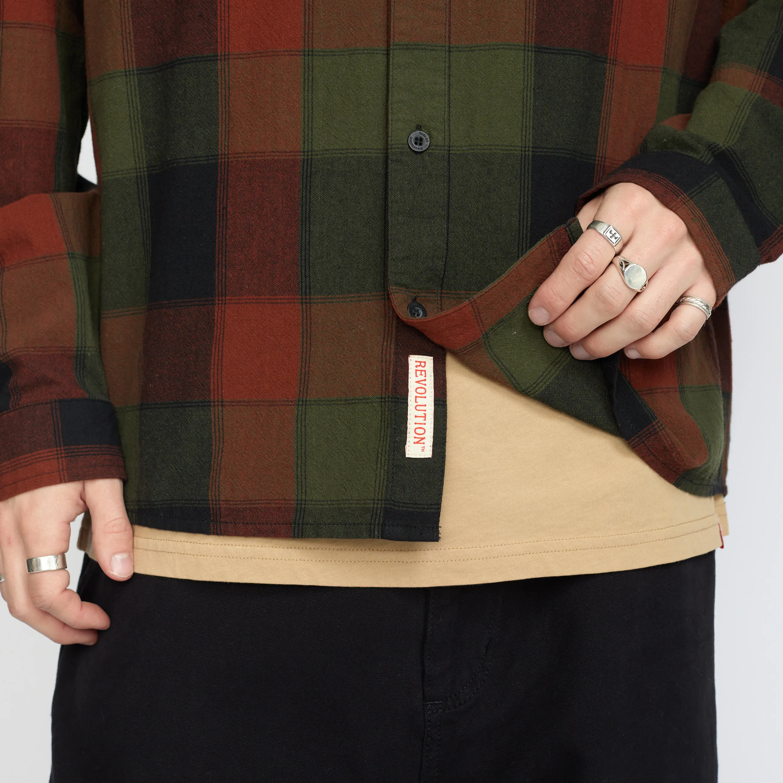 Loose Shirt / 3132 - Darkred sold by Revolution product image thumbnail 4