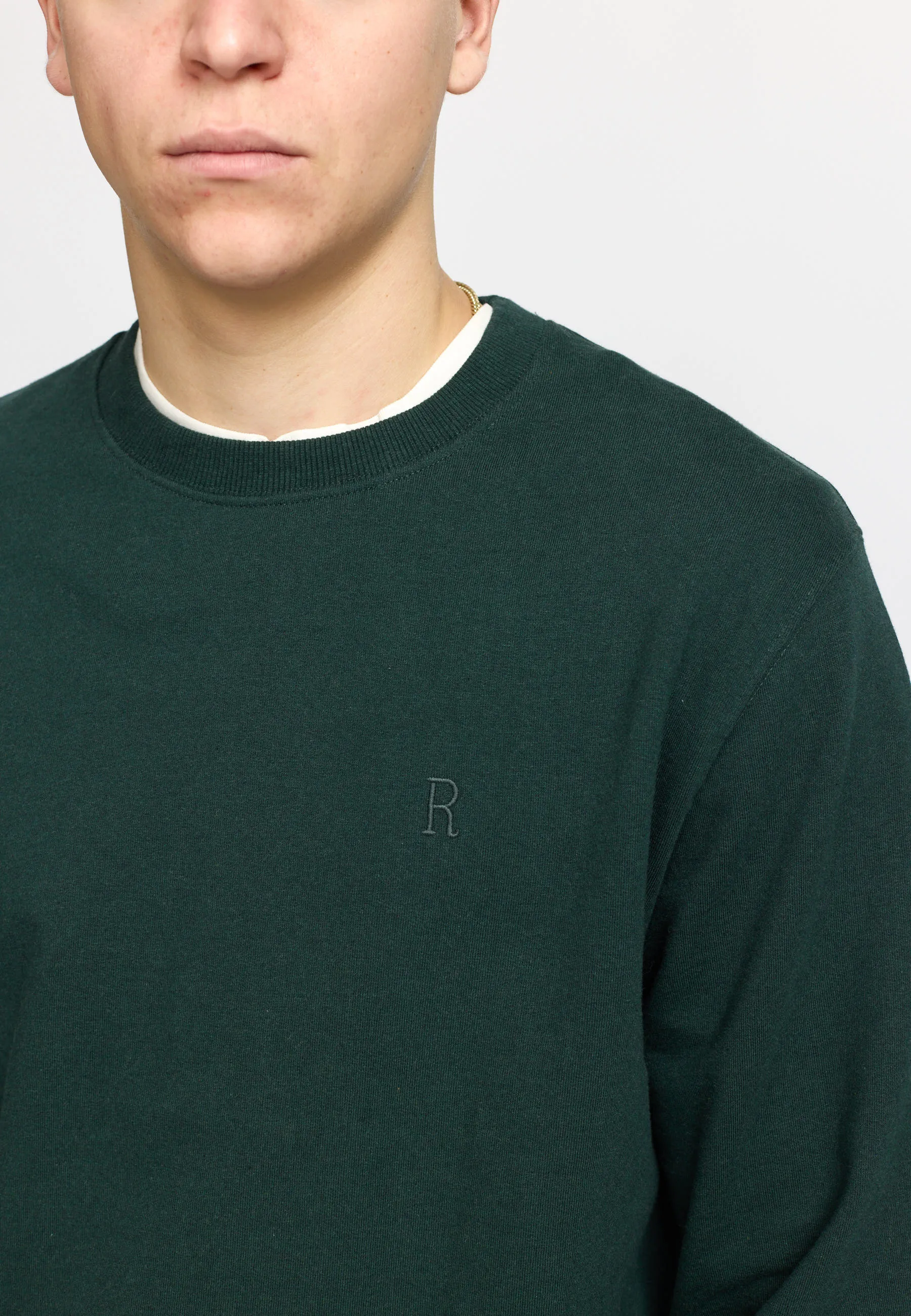 Regular Crewneck / 2062 REV - Darkgreen-melange sold by Revolution