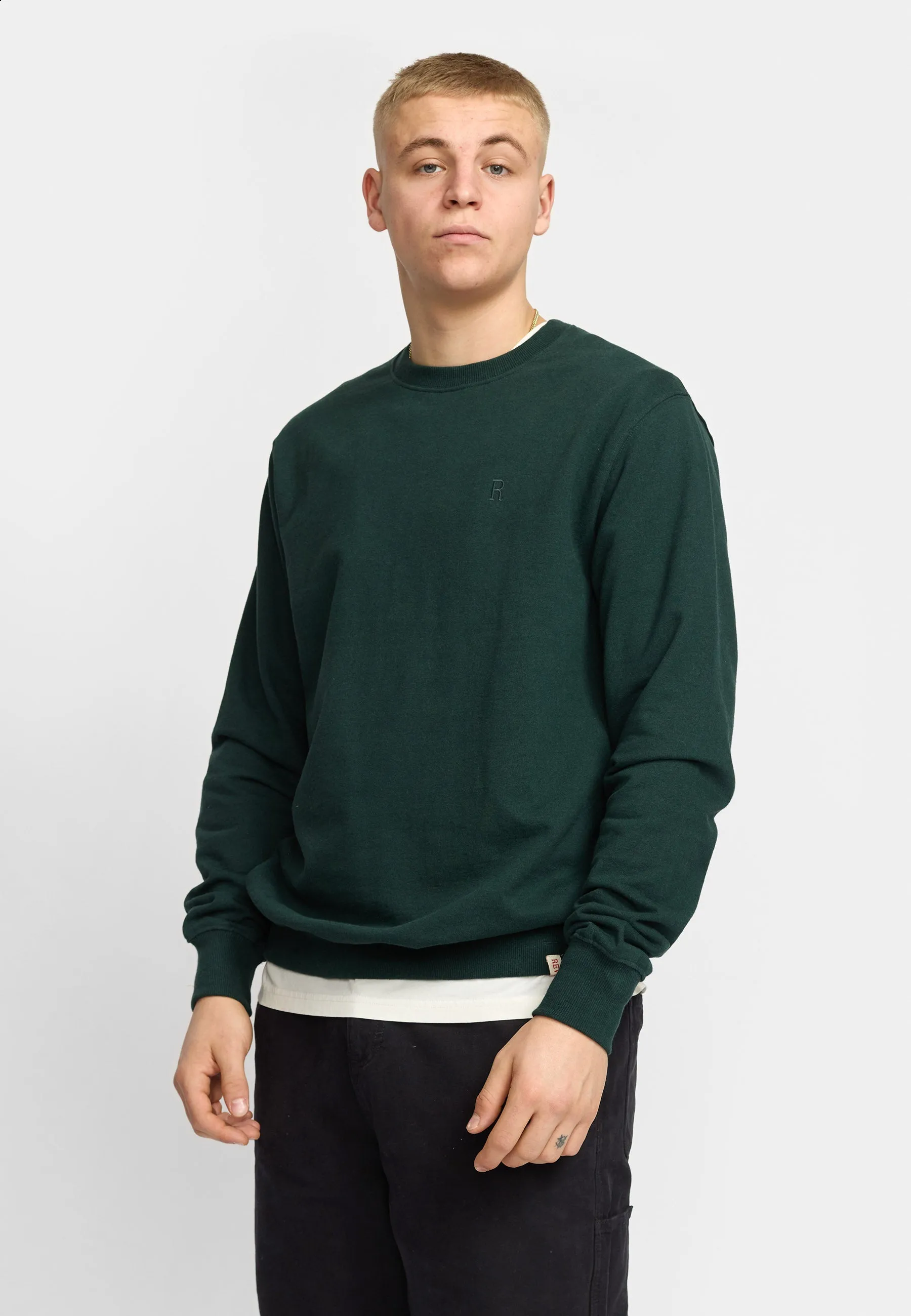Regular Crewneck / 2062 REV - Darkgreen-melange sold by Revolution product image thumbnail 3