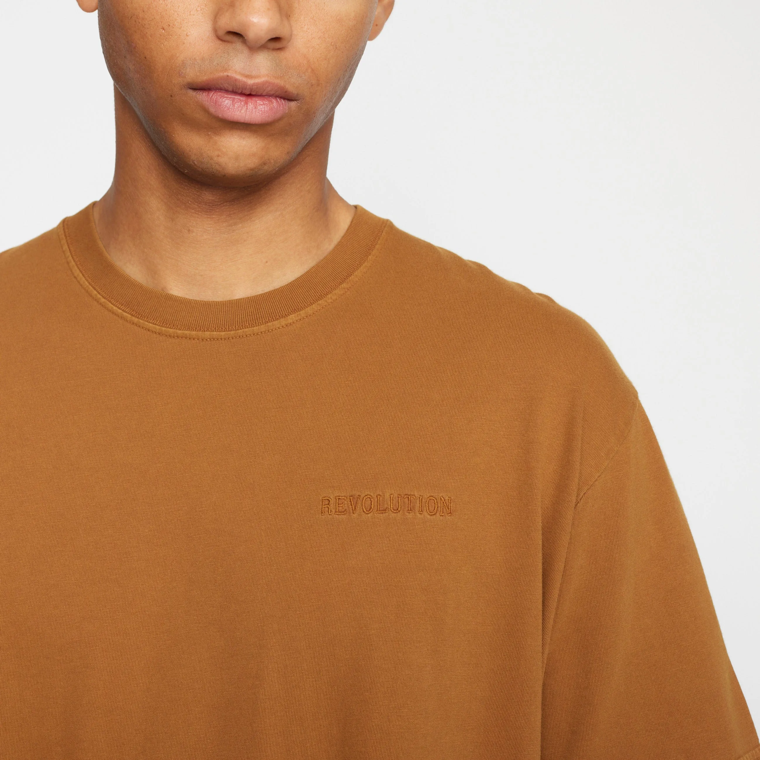 Application T-Shirt / 1329 LOG - Darkyellow sold by Revolution