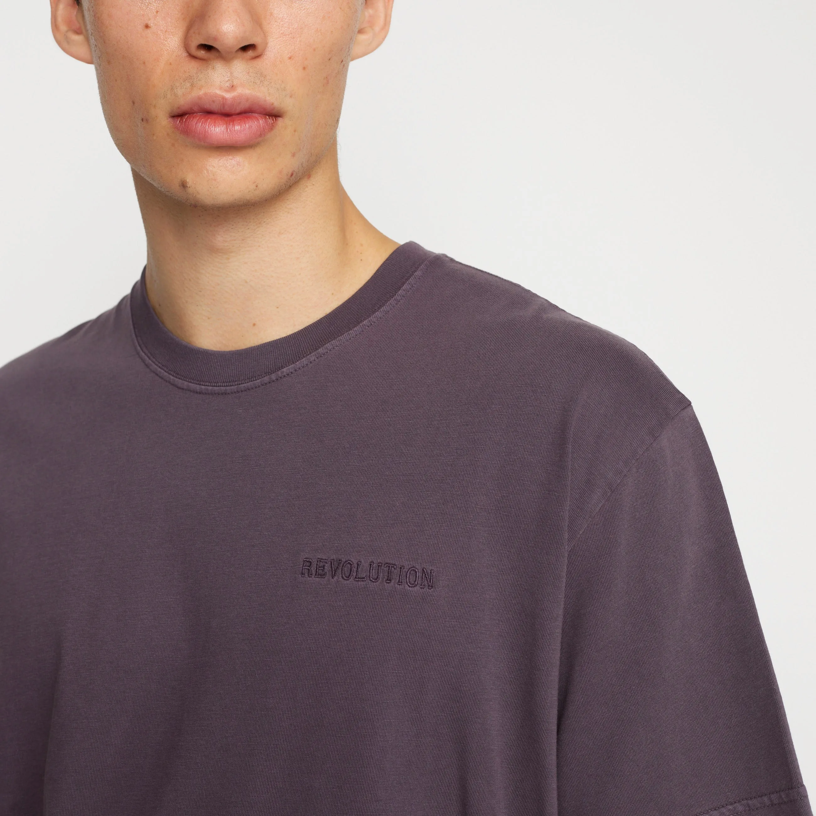 Application T-Shirt / 1329 LOG - Darkpurple sold by Revolution