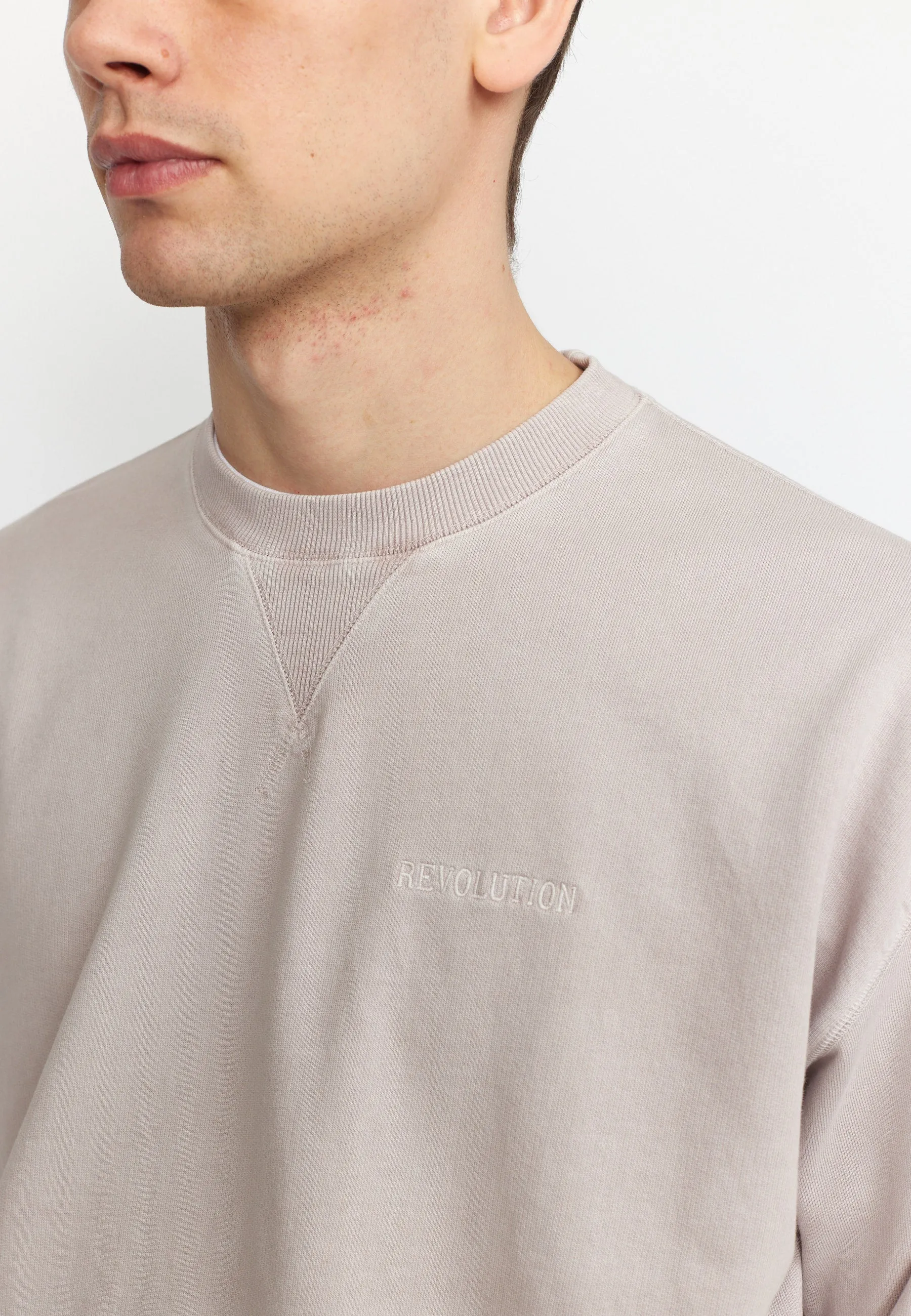 Application Sweatshirt / 2727 REV - Lightpurple sold by Revolution product image thumbnail 2