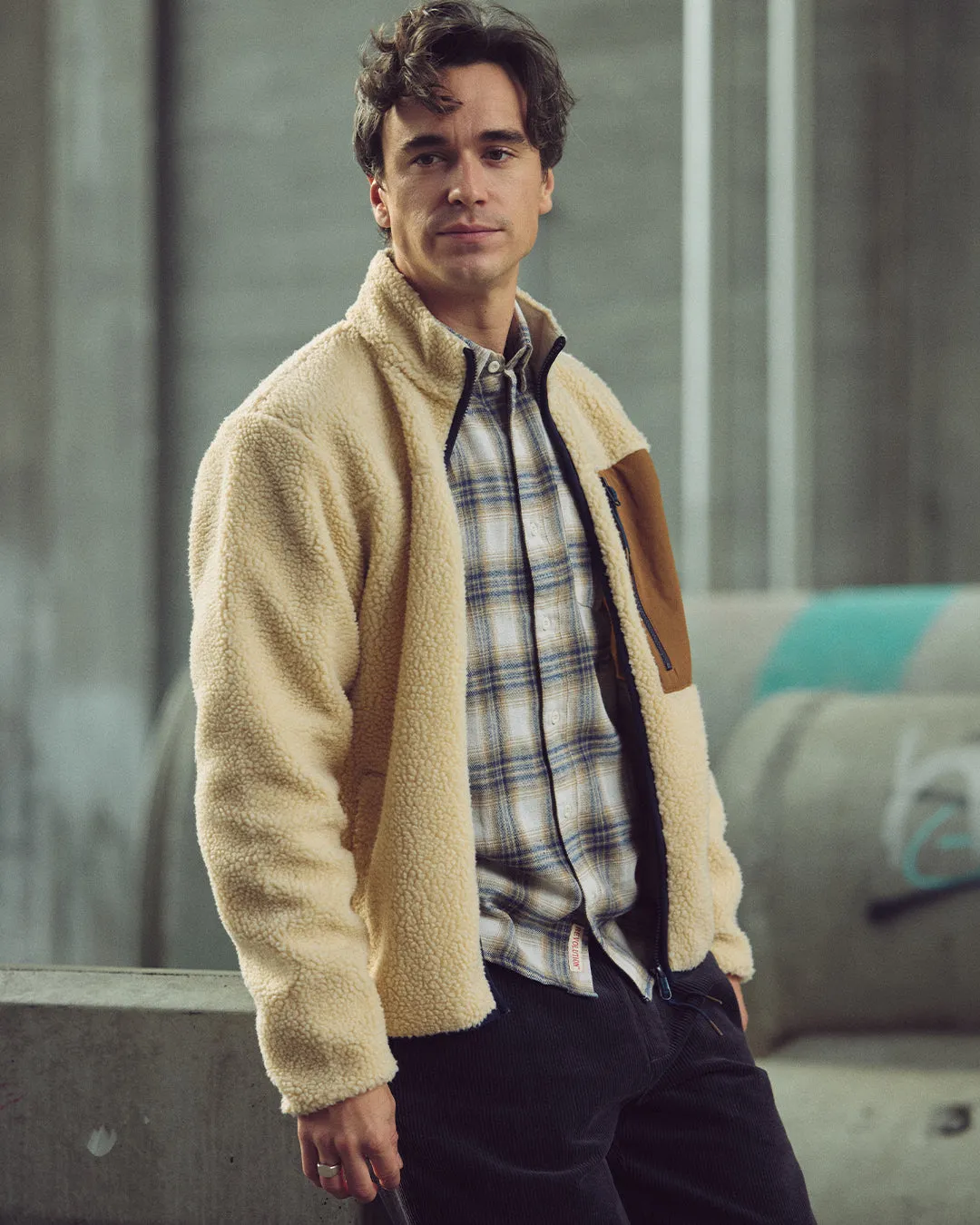 Pocket Teddy Jacket / 7816 - Offwhite sold by Revolution