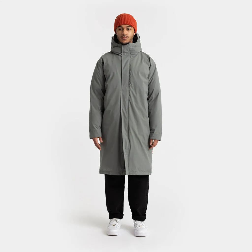 Long Puffer Jacket / 7796 - Grey sold by Revolution