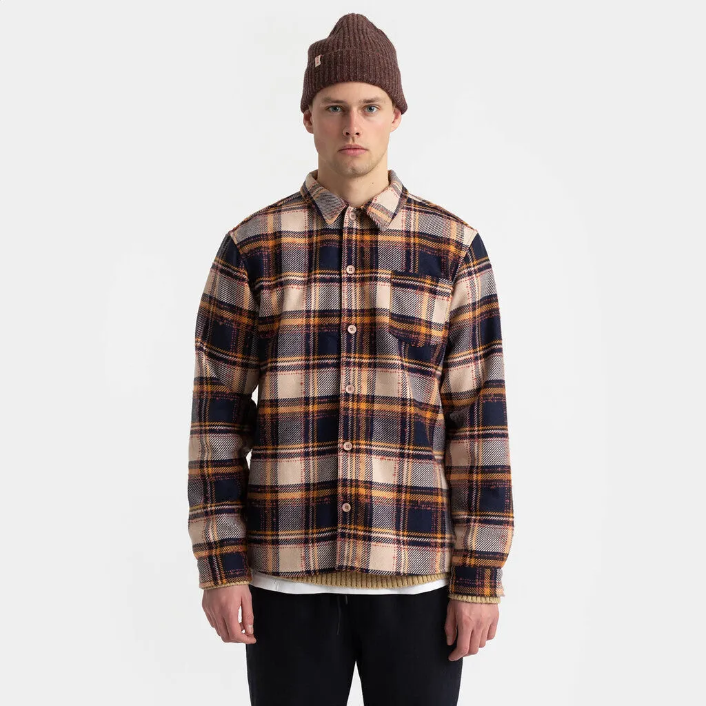 Casual Overshirt / 3901 - Offwhite sold by Revolution