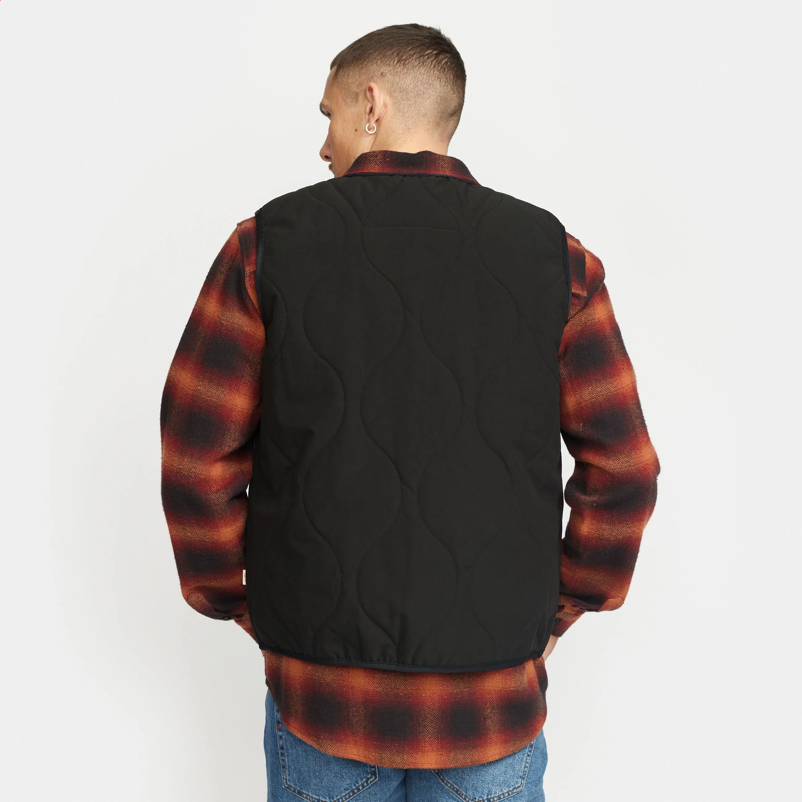 Liner Gillet / 7844 - Black sold by Revolution product image thumbnail 3