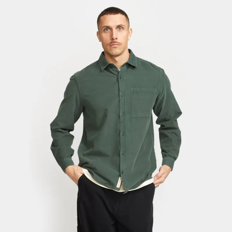 Loose Shirt / 3991 - Darkgreen sold by Revolution