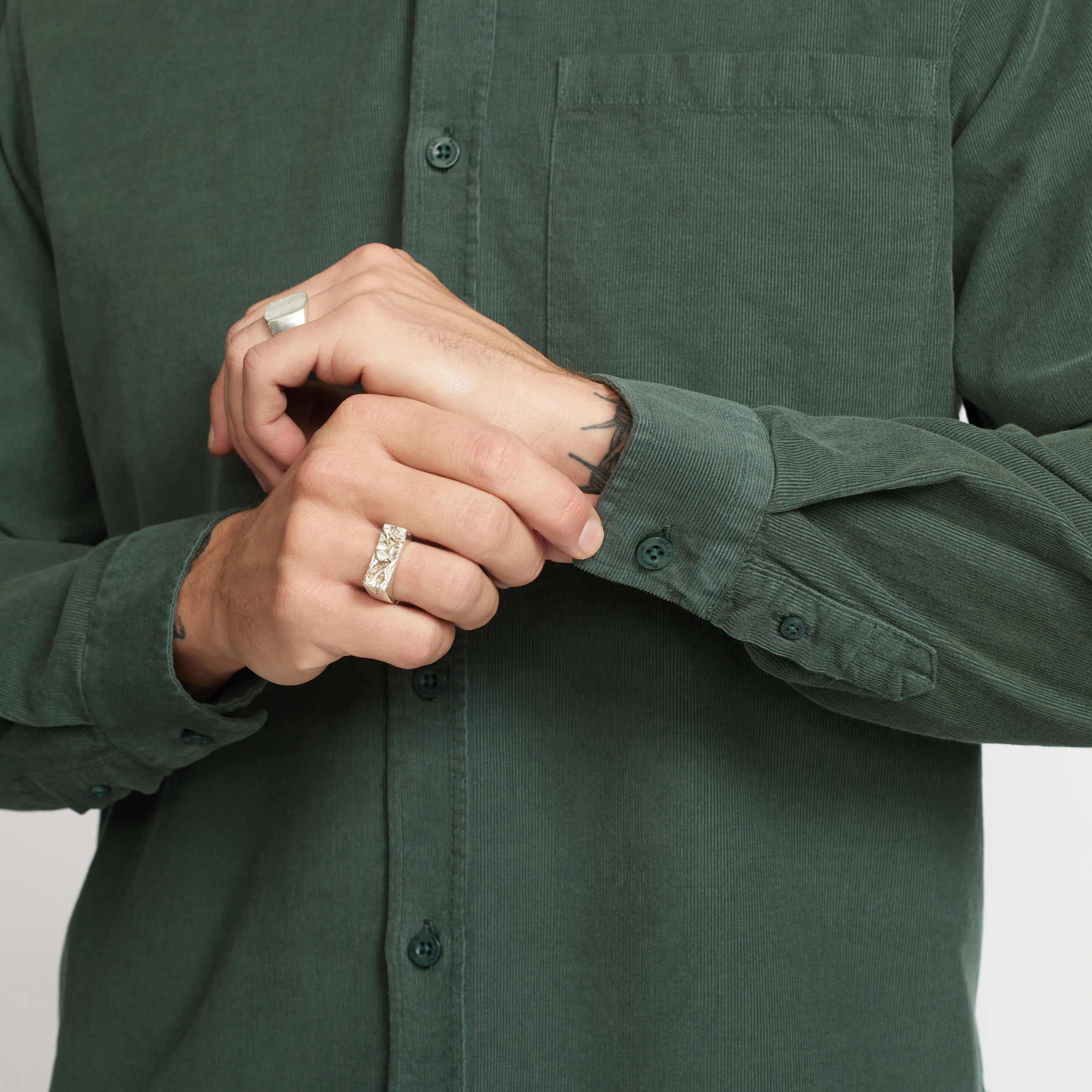 Loose Shirt / 3991 - Darkgreen sold by Revolution product image thumbnail 5