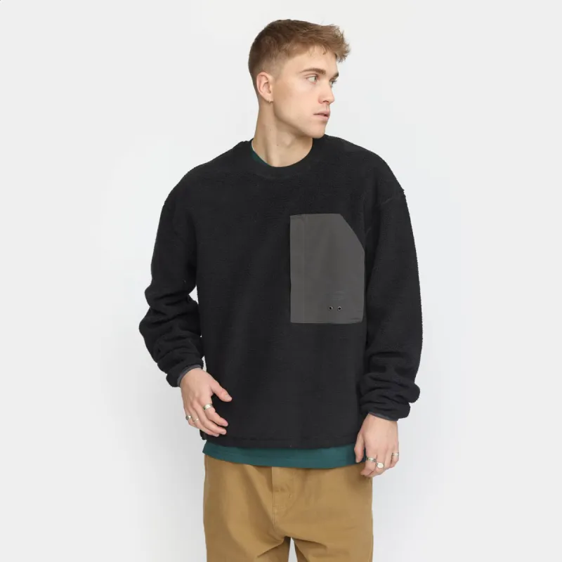 Fleece Crewneck / 2776 - Black sold by Revolution