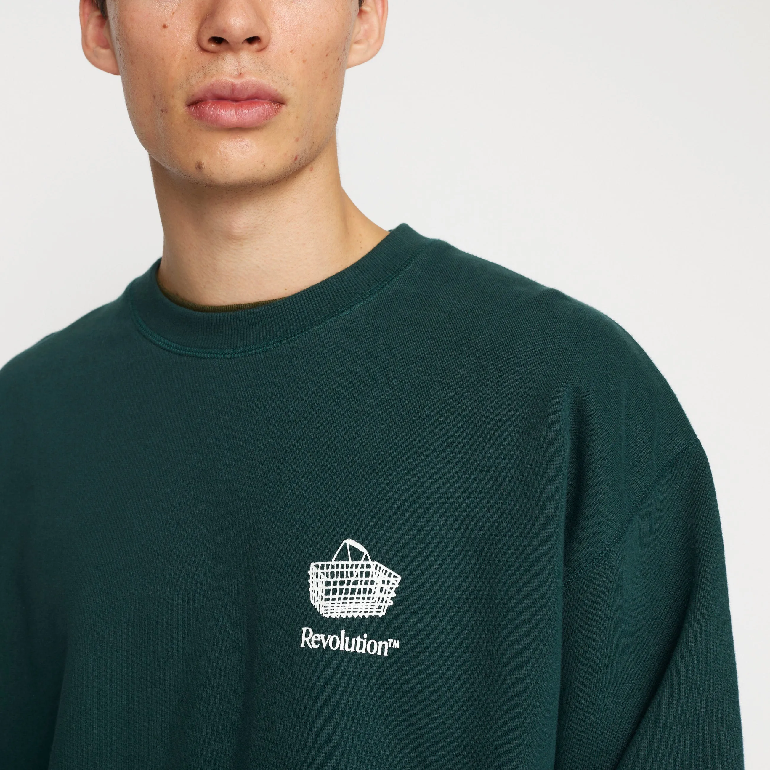 Printed Crewneck / 2780 CAR - Darkgreen sold by Revolution