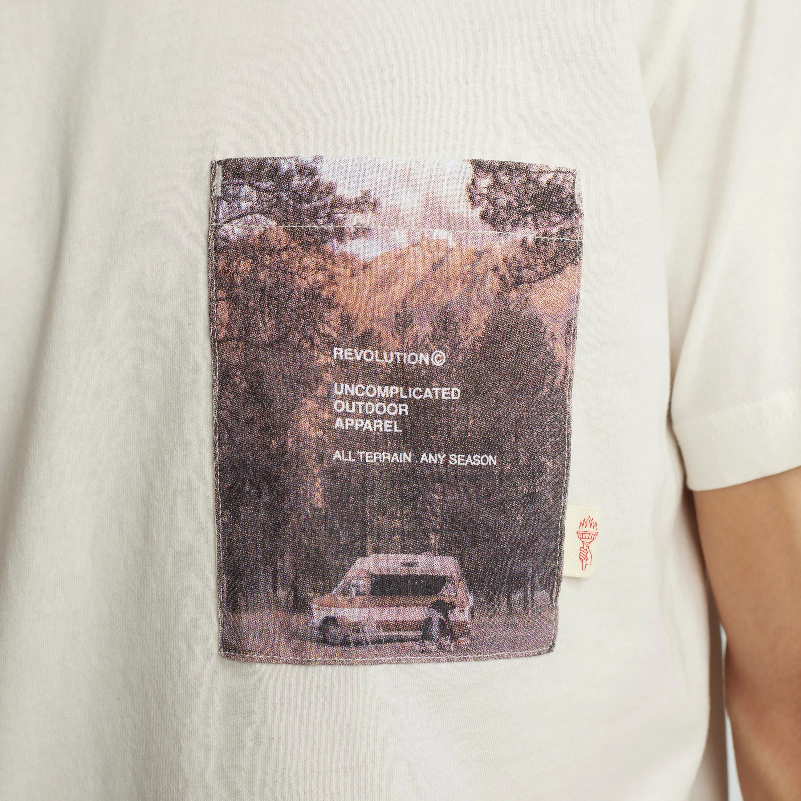 Printed T-shirt / 1382 PEA - Offwhite sold by Revolution product image thumbnail 5