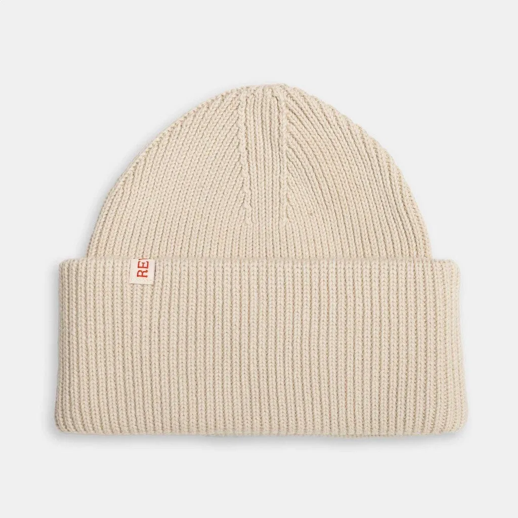 Big Fold Up Beanie / 9320 - Offwhite sold by Revolution